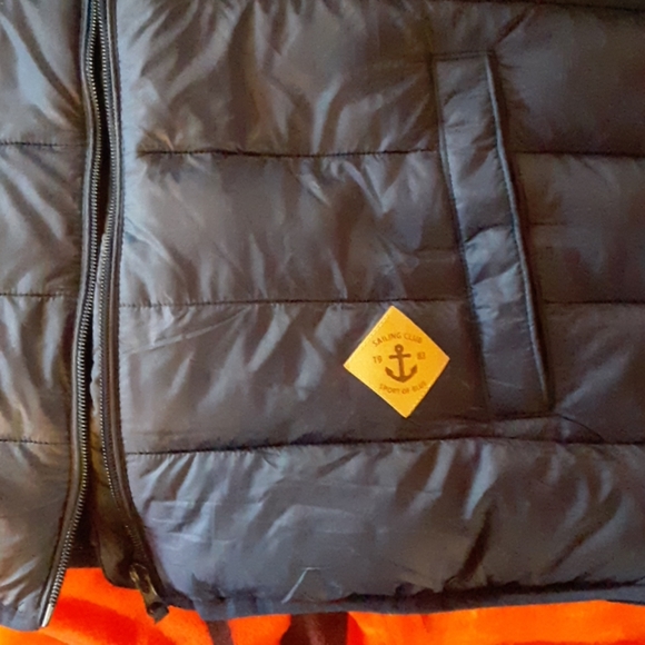 Livergy Vest - Picture 2 of 4